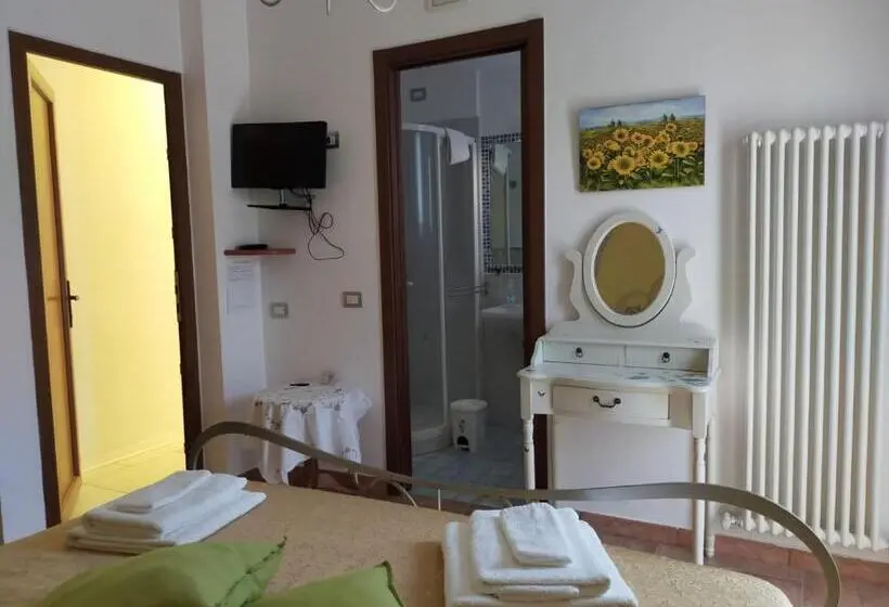 スタンダードルーム, A Casa Di Pici