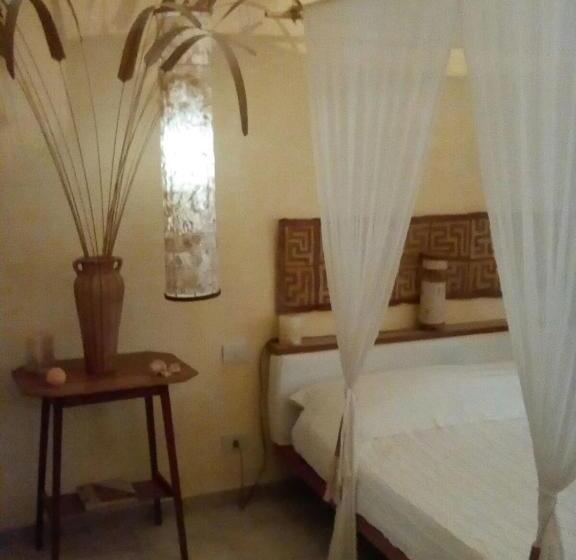 Standard room with outdoor bath, Marina S House