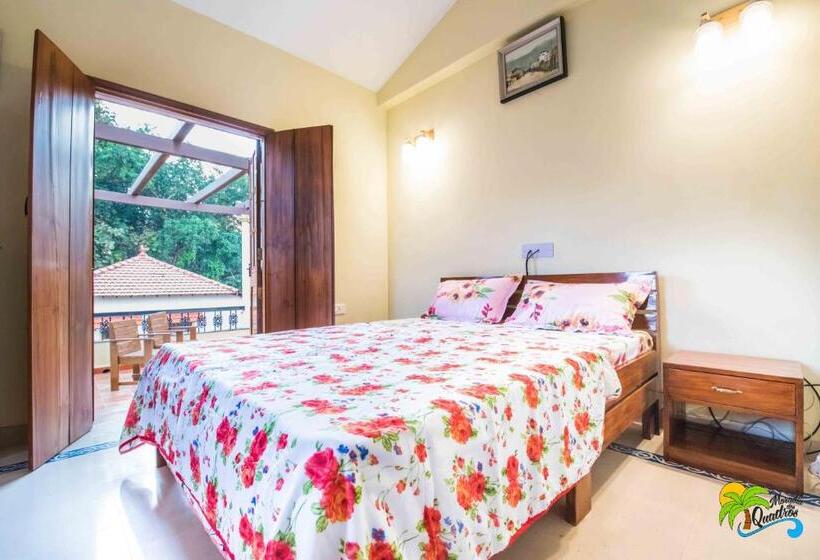 חדר משפחתי, Moradia Dos Quadros