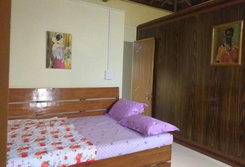 חדר אקונומי, Moradia Dos Quadros