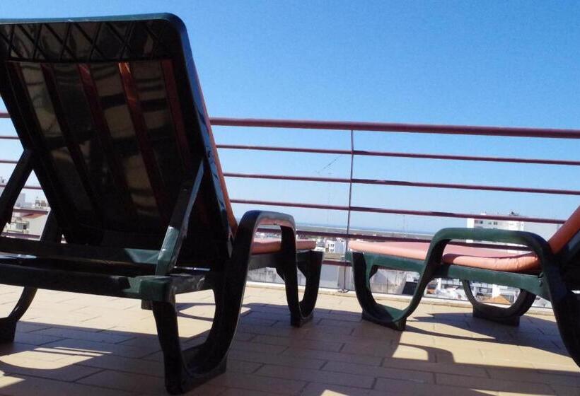 سوئیت جونیور با تراس, Bellavita City Faro