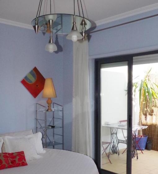 سوئیت با بالکن, Bellavita City Faro