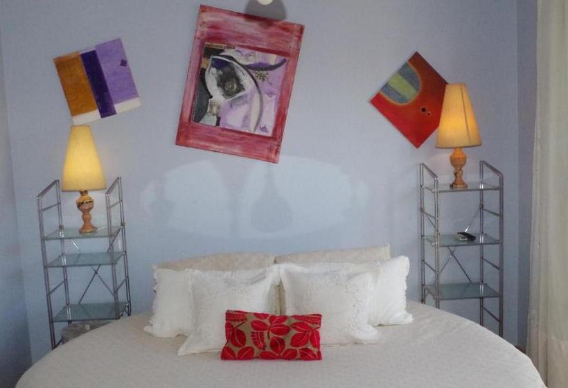 سوئیت با بالکن, Bellavita City Faro