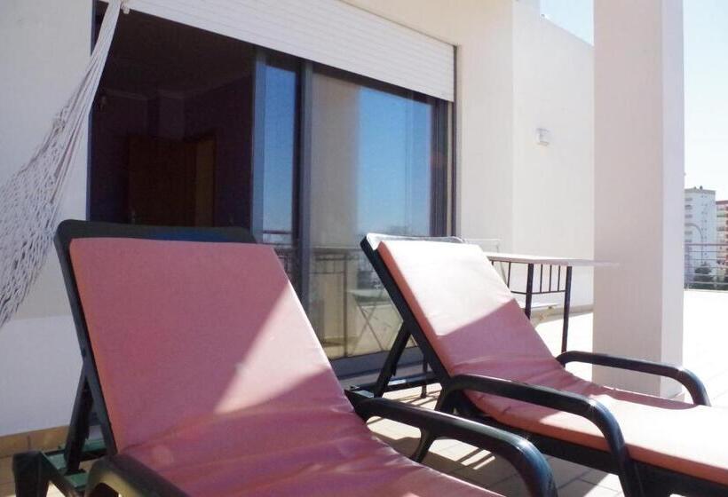 سوئیت جونیور با تراس, Bellavita City Faro