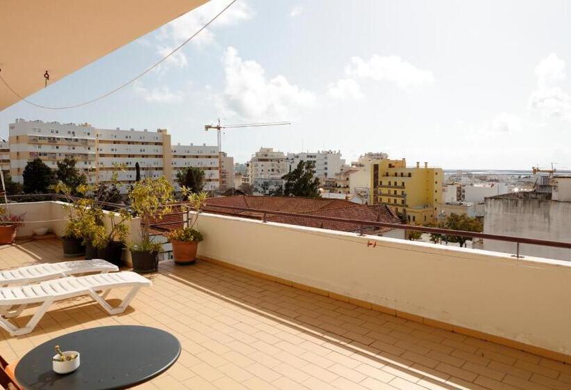 سوئیت جونیور با تراس, Bellavita City Faro