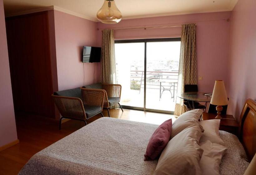 سوئیت جونیور با تراس, Bellavita City Faro