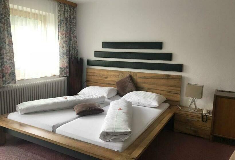 חדר סטנדרט נוף להרים, Haus Lusspark