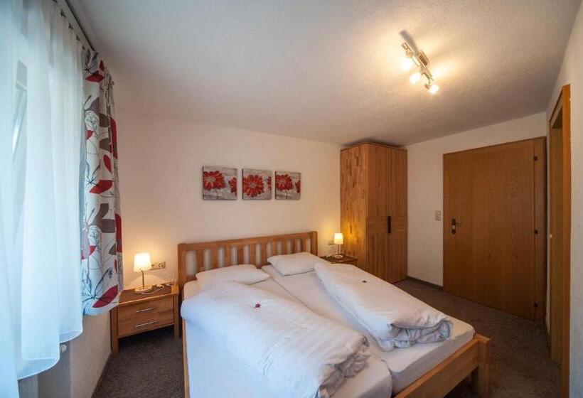 דירת חדר נוף לגינה, Haus Lusspark