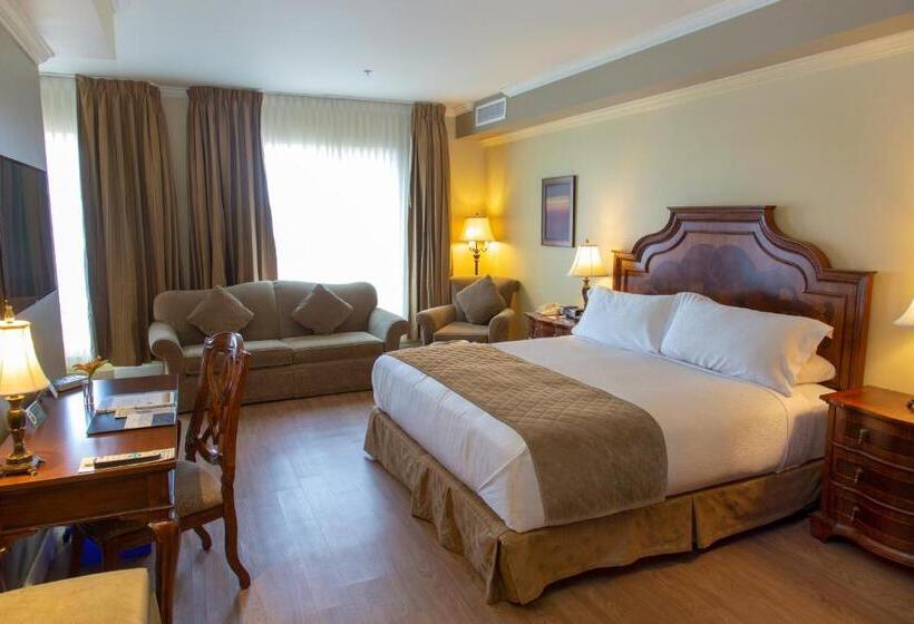 سوییت جونیور لوکس, Brossard