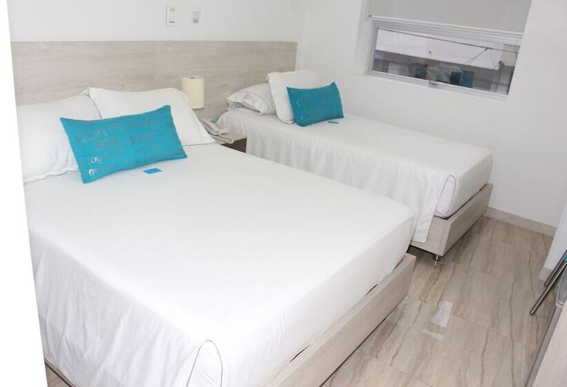 חדר סטנדרט לשלושה, Central Plaza Medellin