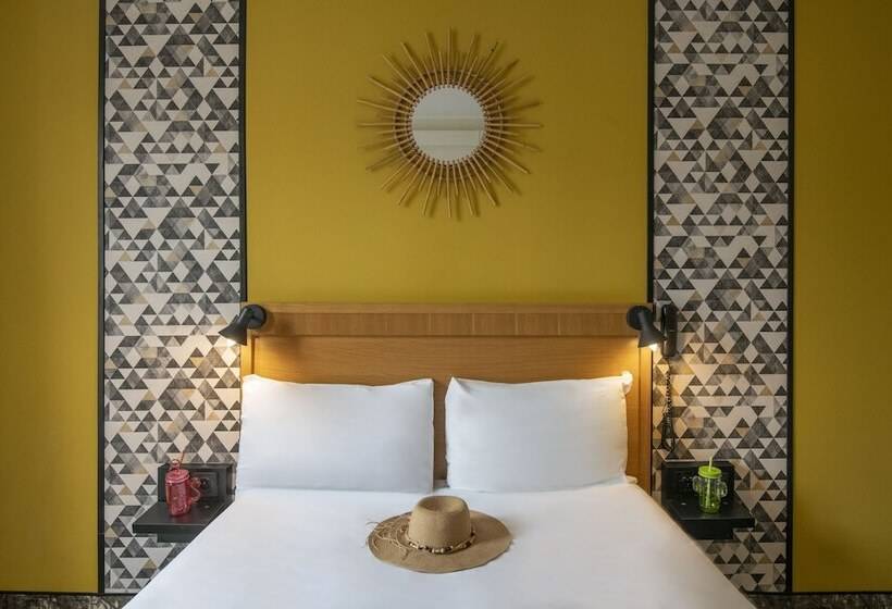 スタンダードルーム, D Ostende