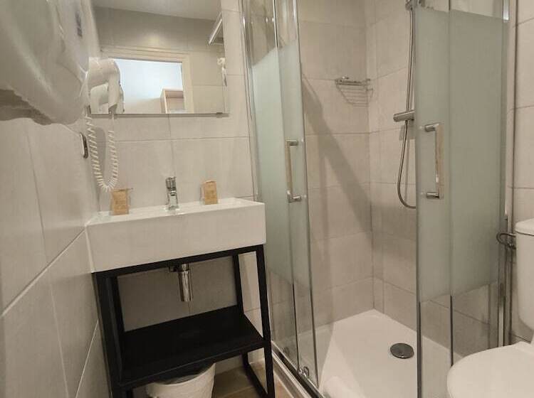 スタンダードトリプルルーム, D Ostende