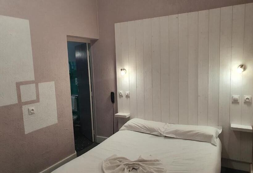 スタンダードルーム, De France