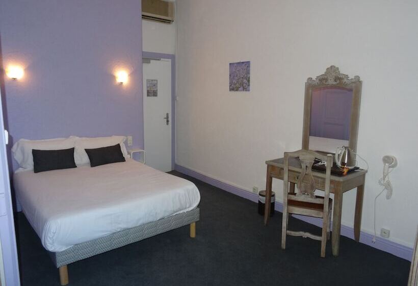 クラシックルーム, De France