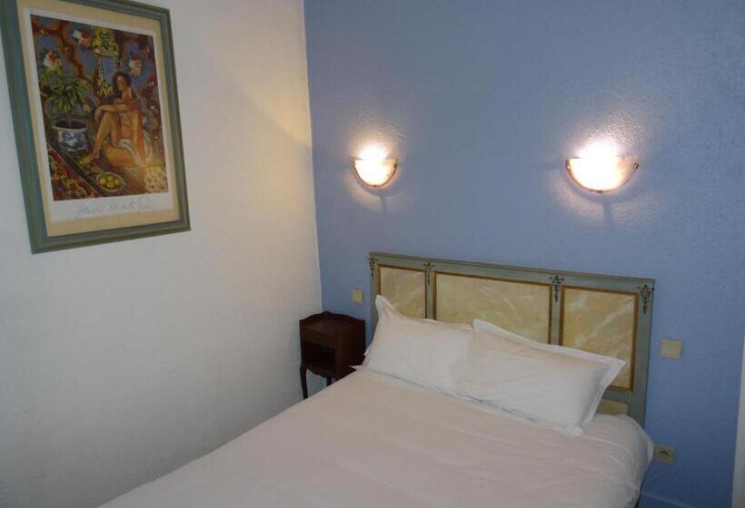 スタンダードルーム, De France