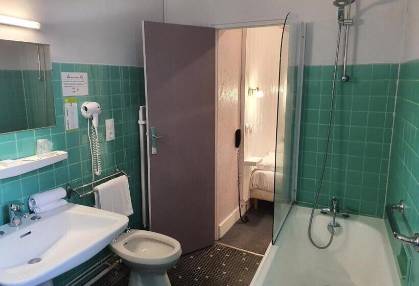 スタンダードルーム, De France