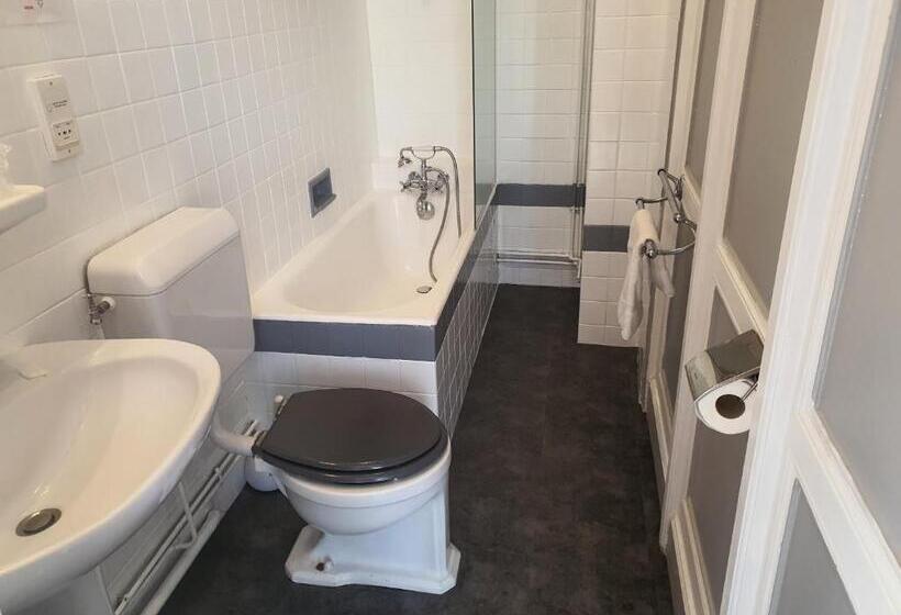 クラシックルーム, De France