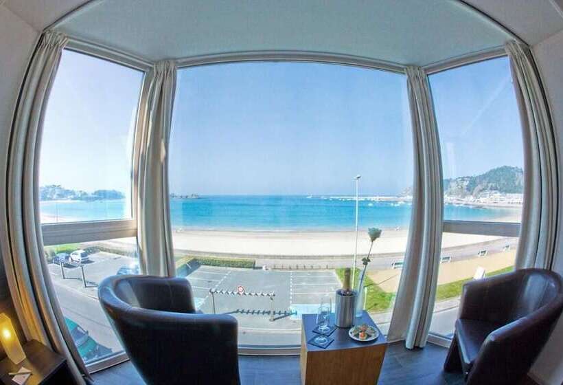 غرفة قياسية مطلّة علي البحر مزوَّدة بتراس, De La Plage D Erquy