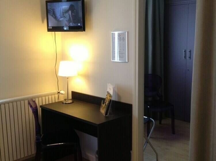 غرفة قياسية ثلاثية, De La Plage