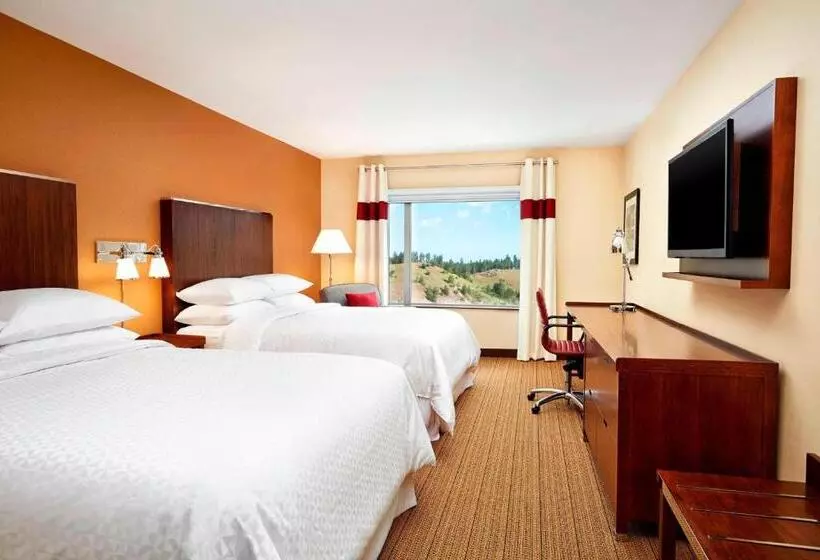 スタンダードルーム, Four Points By Sheraton Kelowna Airport
