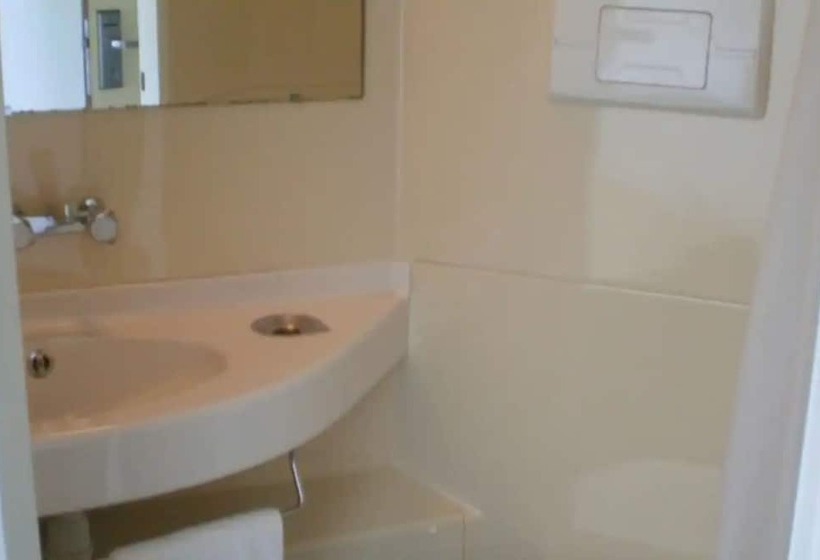 수피리어 트리플 룸, Good Night