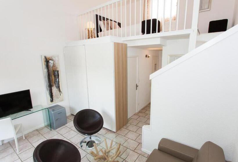 חדר סטנדרט לארבעה, Le Mas Du Terme