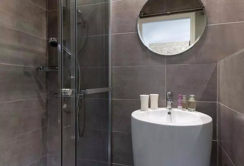 スタンダードルーム, Le Mas Du Terme