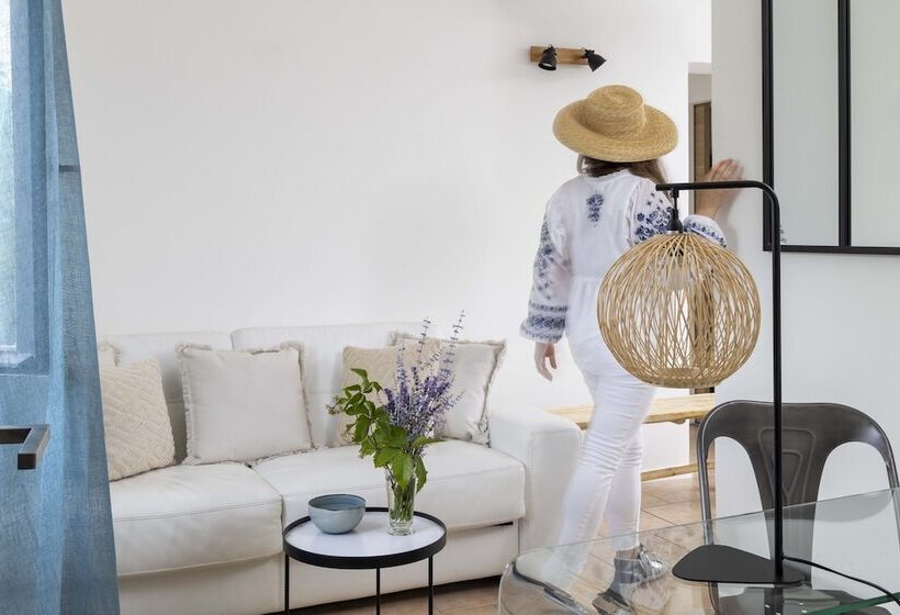 חדר סטנדרט לארבעה, Le Mas Du Terme