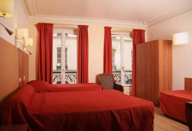 Chambre Quadruple Standard, Marignan