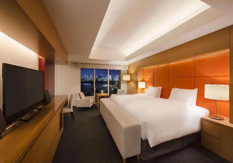 浴室共有のエコノミールーム, Quartier Des Spectacles