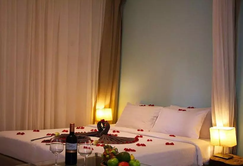 デラックスルーム, Rokkhak River Resort