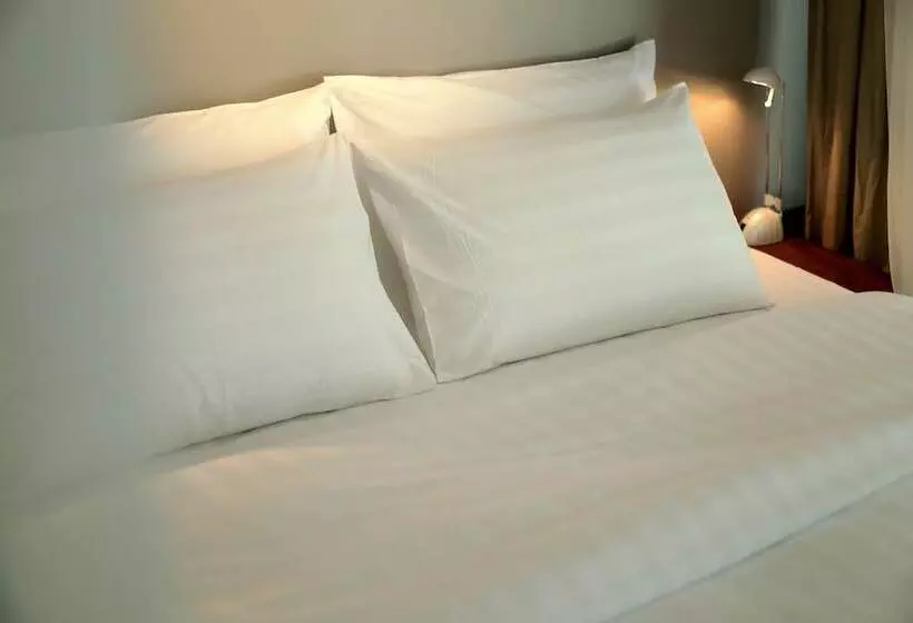 デラックスルーム, Rokkhak River Resort
