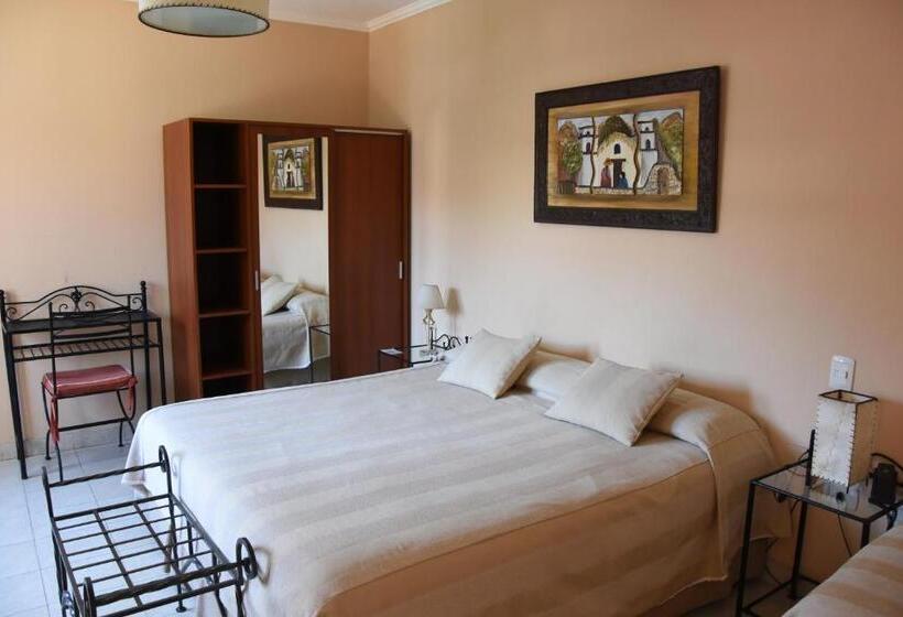 اتاق استاندارد چهار تخته, San Francisco