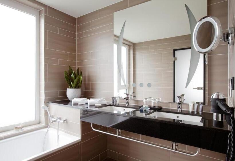 Полулюкс, Steigenberger Parkhotel Braunschweig
