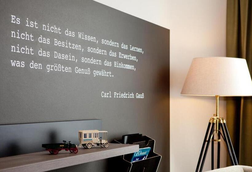 小型套房, Steigenberger Parkhotel Braunschweig