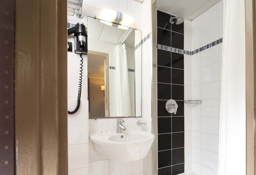 اتاق استاندارد سه نفره, Hôtel De La Tour Eiffel
