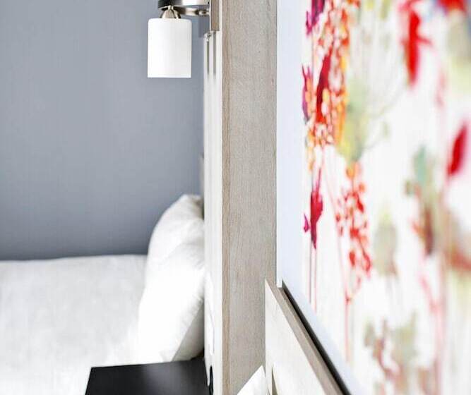 スイート, Travelodge By Wyndham Alma