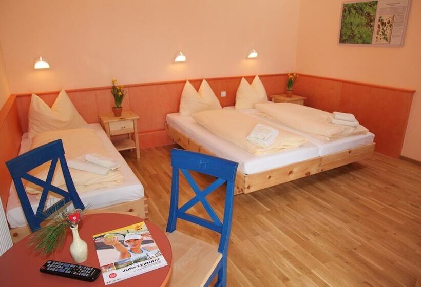 Номер Стандарт Трехместный, Jufa Hotel Hochrindl