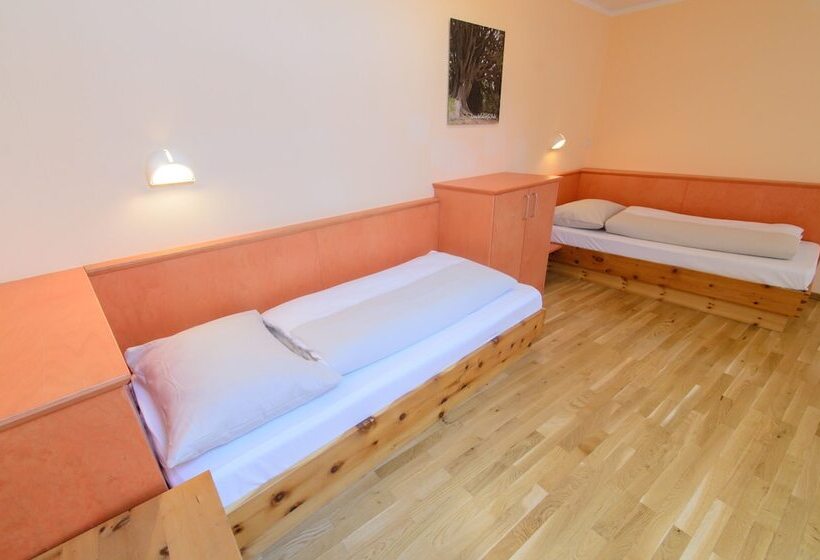 Четырехместный Номер Стандарт, Jufa Hotel Hochrindl