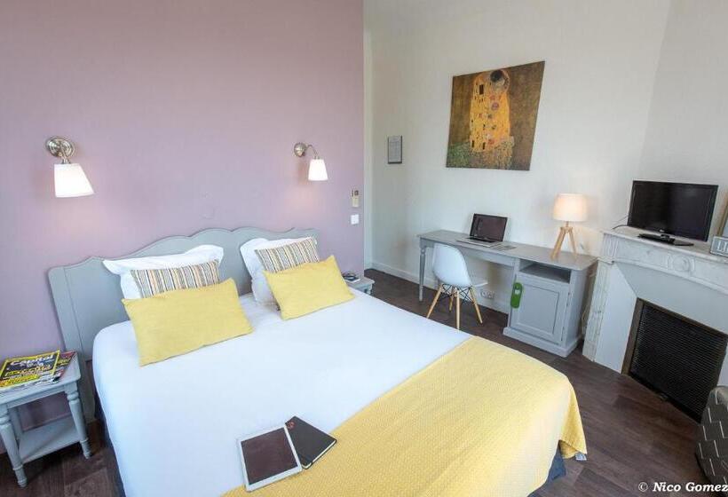 اتاق سوپریور با بالکن, Le Thimothée : Hôtel & Studios