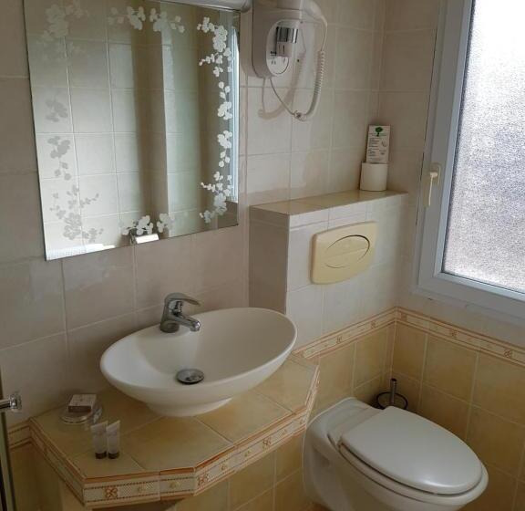 基本间, Le Thimothée : Hôtel & Studios