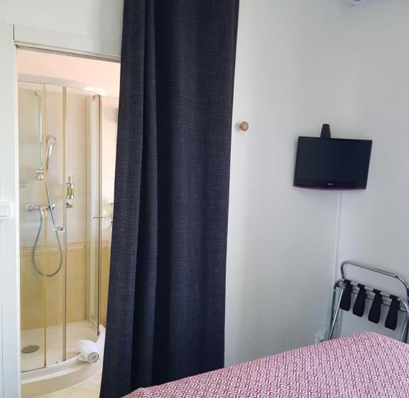 基本间, Le Thimothée : Hôtel & Studios