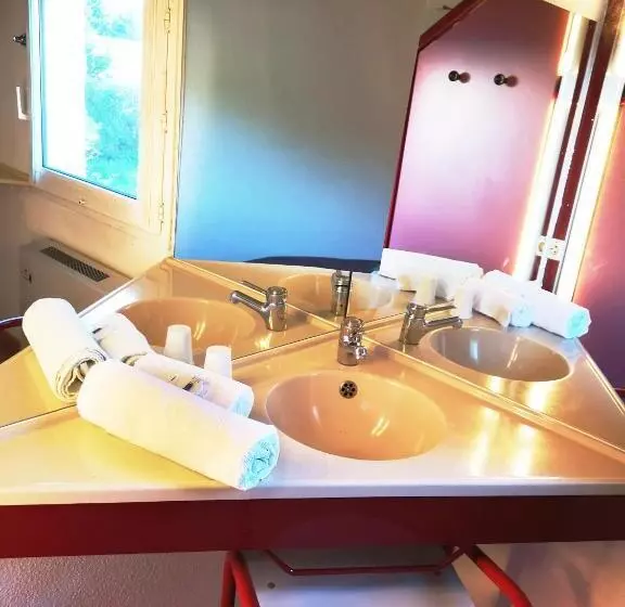 スタンダードトリプルルーム, Lemon Hotel Ch Futuroscope