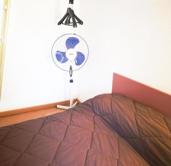 Номер Стандарт Трехместный, Lemon Hotel Ch Futuroscope