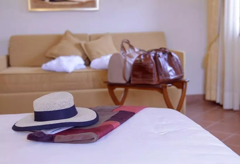 スーペリアトリプルルーム, Popilia Country Resort