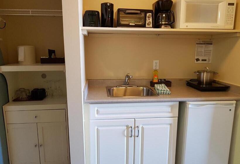 Полулюкс, Sunset Mountain Inn