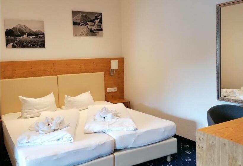 اتاق کلاسیک, Tirolerhof