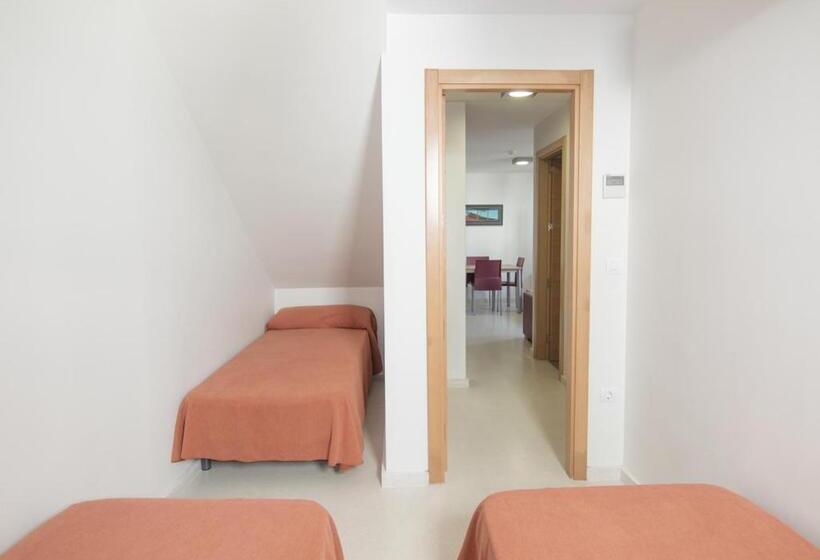 Standard Kolmen Hengen Huone, Albergue Inturjoven Chipiona   Hostel