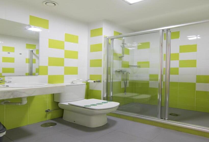 اتاق استاندارد چهار تخته, Albergue Inturjoven Chipiona   Hostel