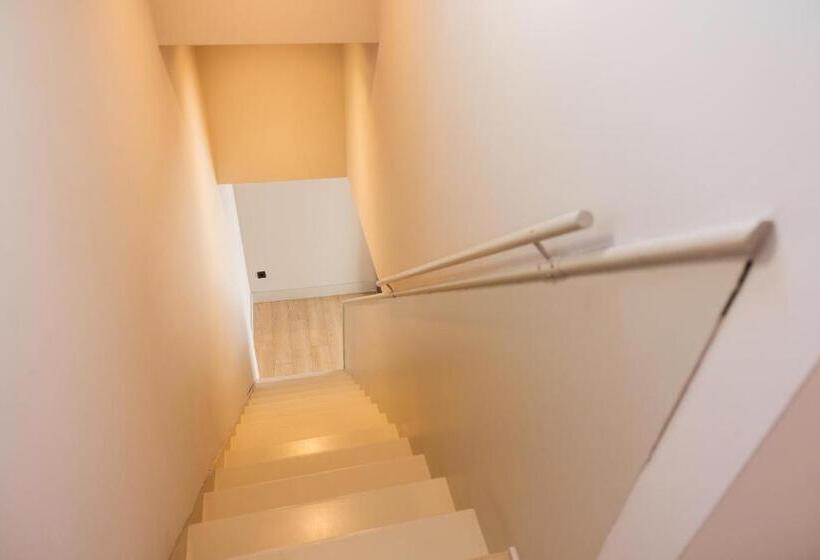 آپارتمان دوبلکس 1 خوابه, Arrels D'emporda